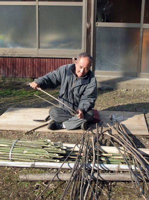 箕作りには色々な技術が必要です